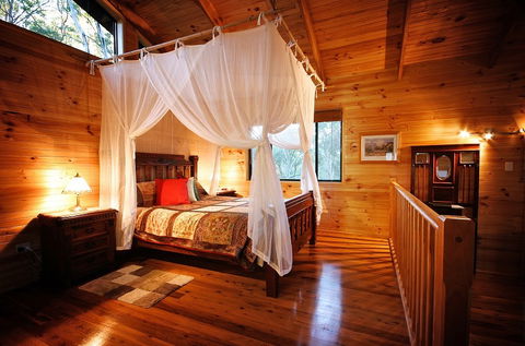 Ravensbourne Forest Chalets - Darwin Holiday 0