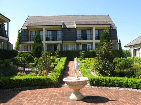 Camden Valley Inn & Country Lodge - Darwin Holiday 1