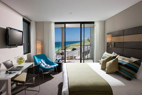 Novotel Newcastle Beach - Darwin Holiday 0
