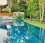 Byron at Byron - Darwin Holiday