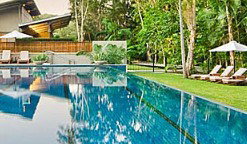 Byron At Byron - Darwin Holiday 0