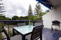 A Bay Breeze - Darwin Holiday 1