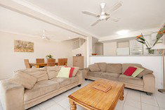 Aaah 2 @ Byron - Darwin Holiday 0