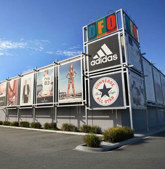 DFO Essendon - Darwin Holiday 0