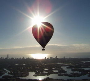 Balloon Down Under - Darwin Holiday 0
