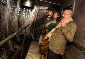 Titanic Theatre Restaurant - Darwin Holiday 1