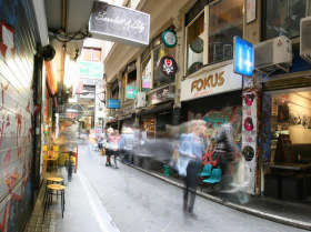 Melbourne By Foot - Darwin Holiday 0