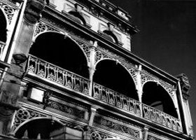 Melbourne City Heritage Walking Tours - Darwin Holiday 2