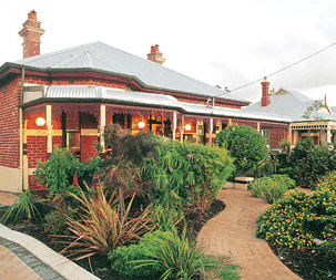 Museo Salon & Spa - Darwin Holiday 4