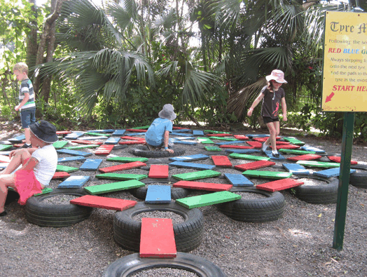 Bellingham Maze - Darwin Holiday 5