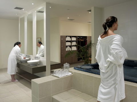 The Golden Door Spa & Health Club At Mirage Resort - Darwin Holiday 1