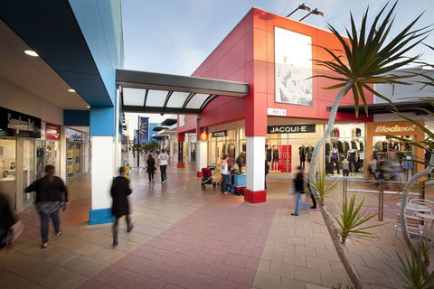 Harbour Town Adelaide - Darwin Holiday 3