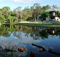 Lake House Gallery - Darwin Holiday