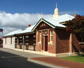 Artgeo Cultural Complex - Old Courthouse - Darwin Holiday 0