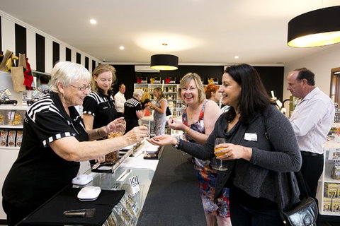 Morish Nuts - Darwin Holiday 0