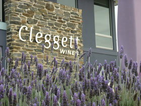 Cleggett Wines - Darwin Holiday 0