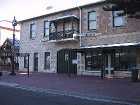 Rendelsham SA Darwin Holiday