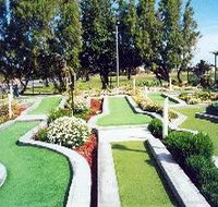 West Beach Mini Golf - Darwin Holiday