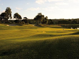 McCracken Country Club Golf Course - Darwin Holiday 0