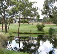 Flagstaff Hill Golf Club and Koppamurra Ridgway Restaurant - Darwin Holiday