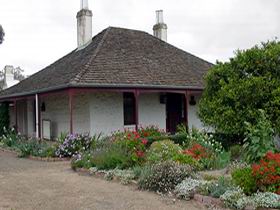 The Farm Shed Museum - Darwin Holiday 0