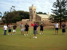 Glanville Hall Par 3 Golf Course - Darwin Holiday 0