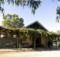 Lake Breeze Wines - Darwin Holiday