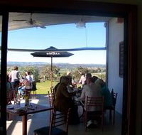 Tenafeate Creek Wines - Darwin Holiday
