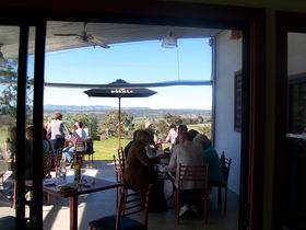 Tenafeate Creek Wines - Darwin Holiday 0