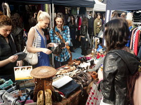 Gilles Street Market - Darwin Holiday 0