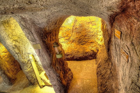 Unique Opal And Diamond Mine  - The Underground Opal Mine - Darwin Holiday 4