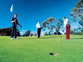 Oatlands Golf Course - Darwin Holiday 0