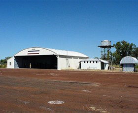 Daly Waters Aviation Complex - Darwin Holiday 0