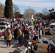 Evandale Market - Darwin Holiday
