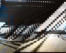 The Boat House By The Lake - Darwin Holiday 0