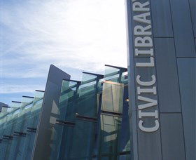 Civic Library - Darwin Holiday 0