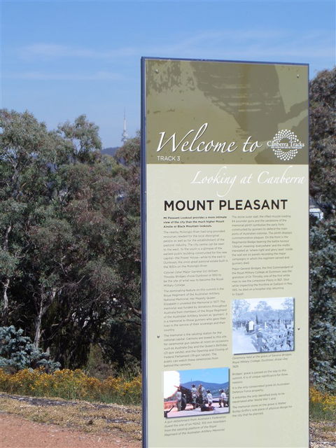 Mount Pleasant Lookout - Darwin Holiday 0
