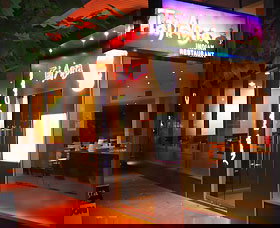 Taj Agra Dickson - Darwin Holiday 0