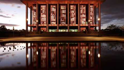 National Library Of Australia - Darwin Holiday 0