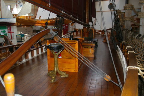 Bass & Flinders Centre - Darwin Holiday 1