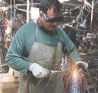 Tasmanian Copper and Metal Art Gallery - Darwin Holiday