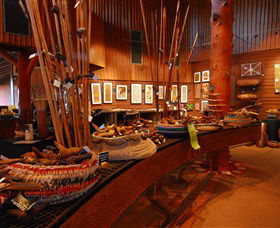Maruku Retail Gallery - Darwin Holiday 0