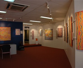 Mason Gallery - Darwin Holiday 0