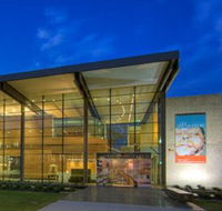 UQ University Art Museum - Darwin Holiday