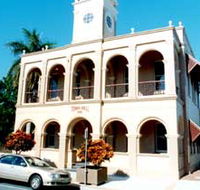 Mackay Town Hall - Darwin Holiday
