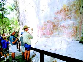 Hutton Creek QLD Darwin Holiday