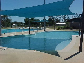 Tambo Aquatic Centre - Darwin Holiday 0