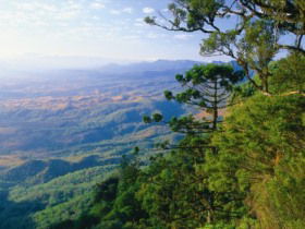 Berat QLD Darwin Holiday