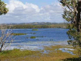 Lake Barfield - Darwin Holiday 0