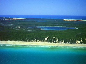 Fraser Island, Great Sandy National Park - Darwin Holiday 0